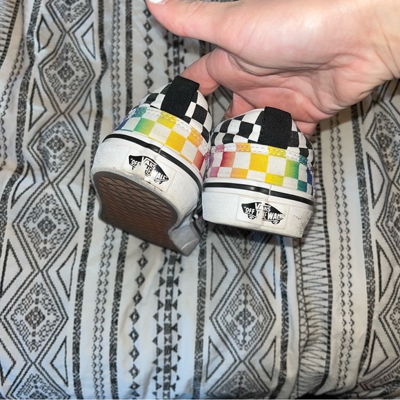 Rainbow checkered vans size 5 - Picture 2 of 5